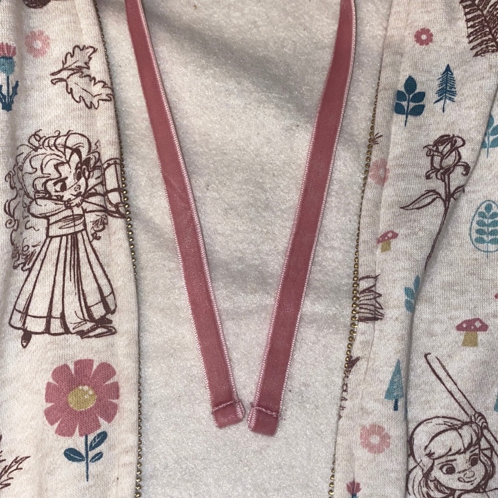 Limited Edition Disney Animators Collection Jacket - Picture 12 of 17